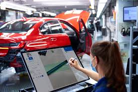 Die Experten hinter der Technologie: BMW Softwareentwickler im Fokus